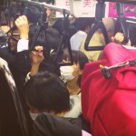 enjoy_crowded_train